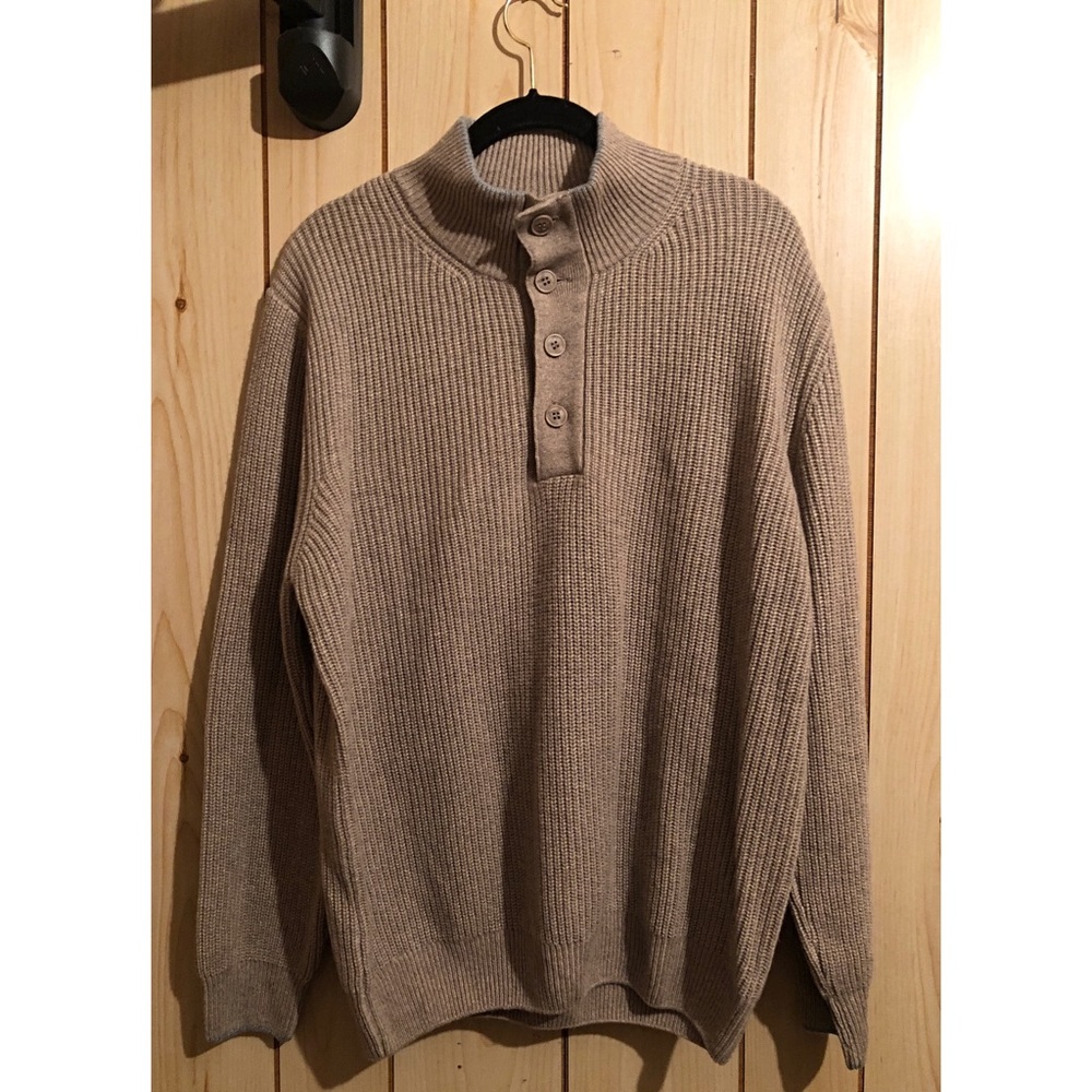 Luigi Baldo men’s knit cashmere sweater